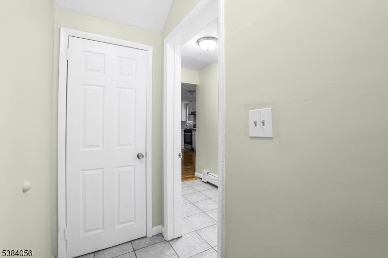 406 South 15th Street Newark, NJ 07103 - Photo 8 of 32