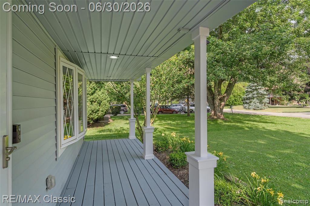 401 Center Street Carleton, MI 48117 - Photo 4 of 59