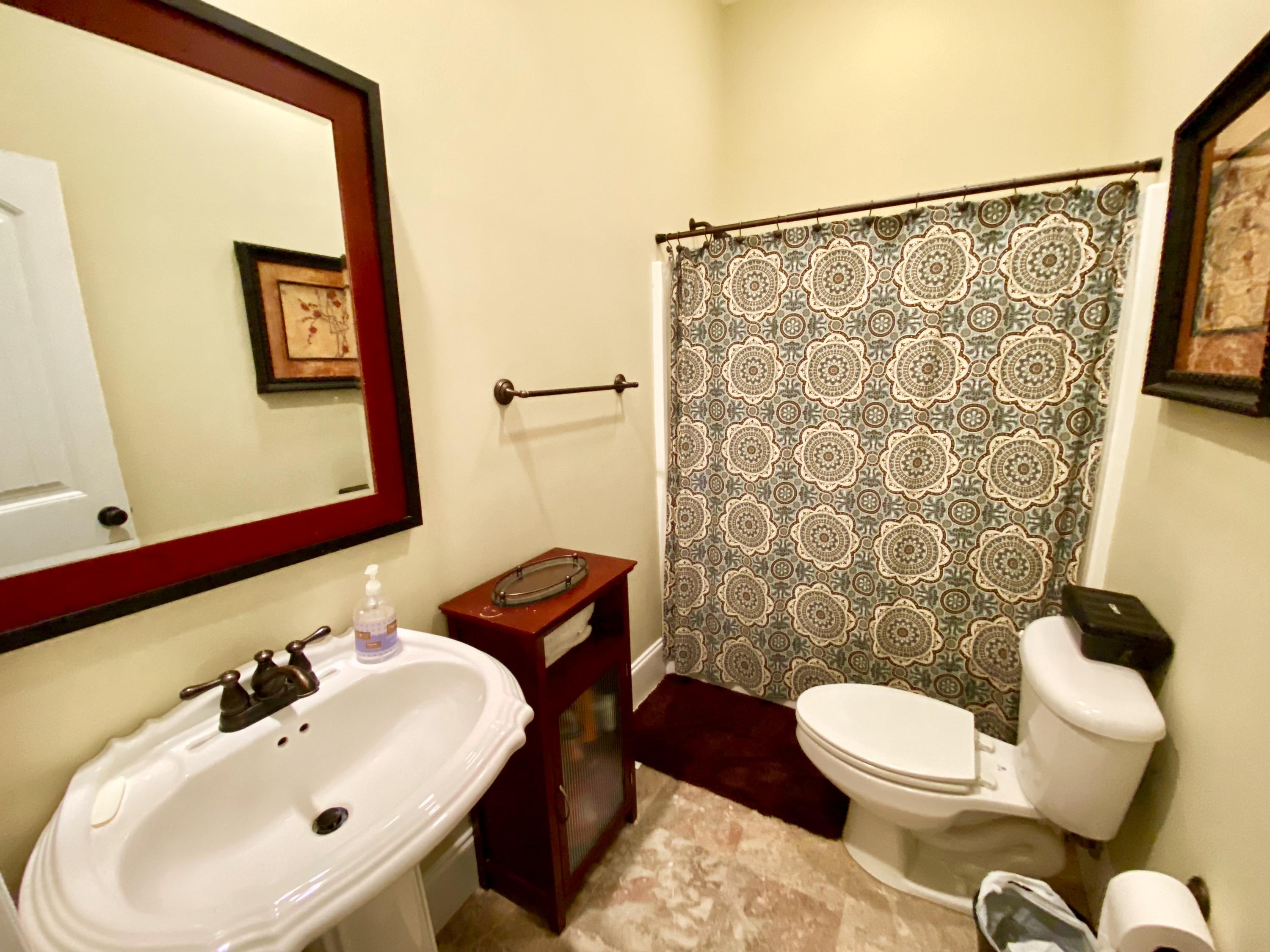 127 Trails End Sharps Chapel, TN 37866 - Photo 9 of 21 Main Floor Bathroom