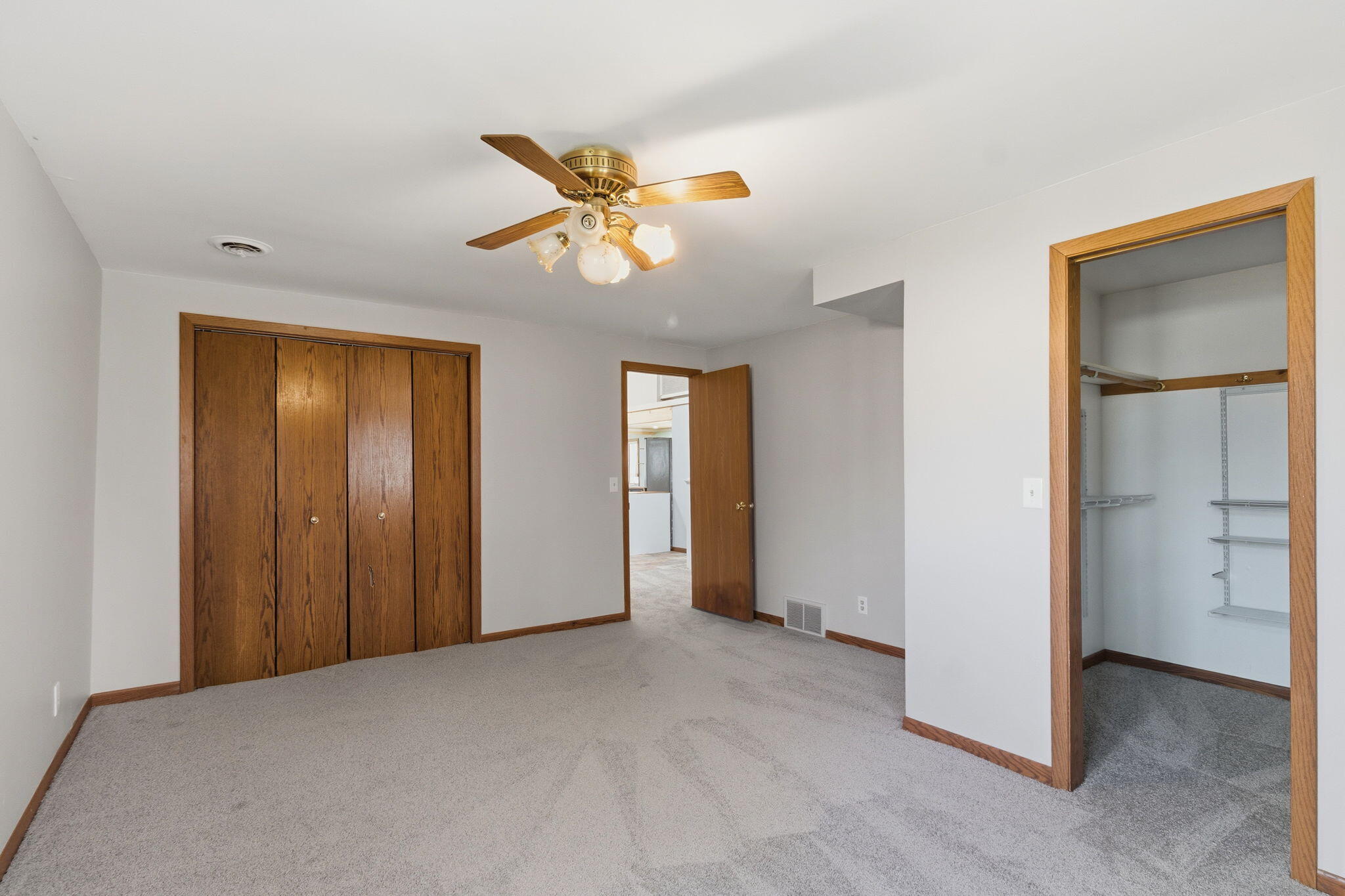 28711 Silver Lake Road Salem Lakes, WI 53168 - Photo 13 of 38 34-web-or-mls-Photo Apr 15 2026, 6 15 03