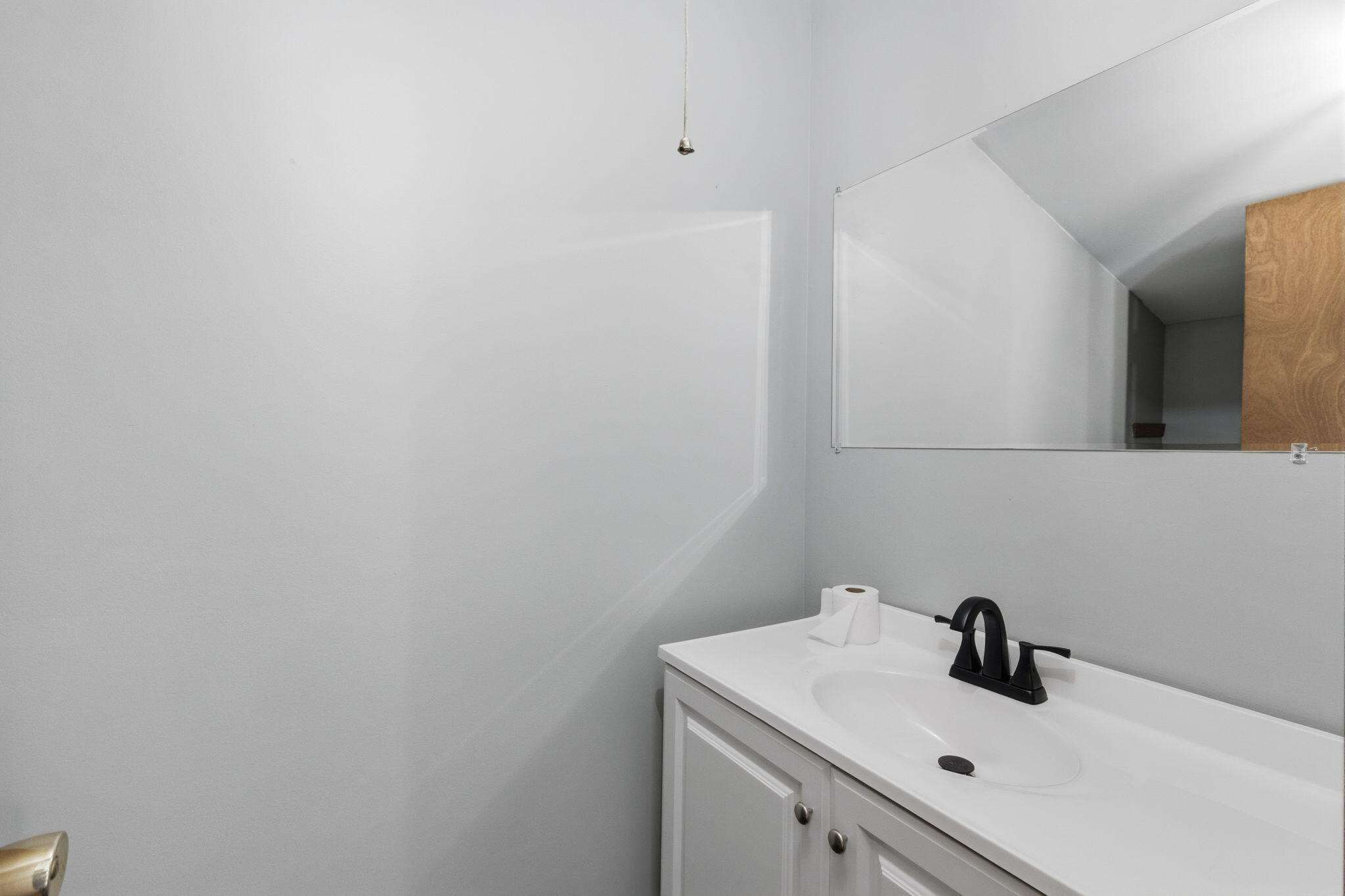 28711 Silver Lake Road Salem Lakes, WI 53168 - Photo 26 of 38 upper bathroom