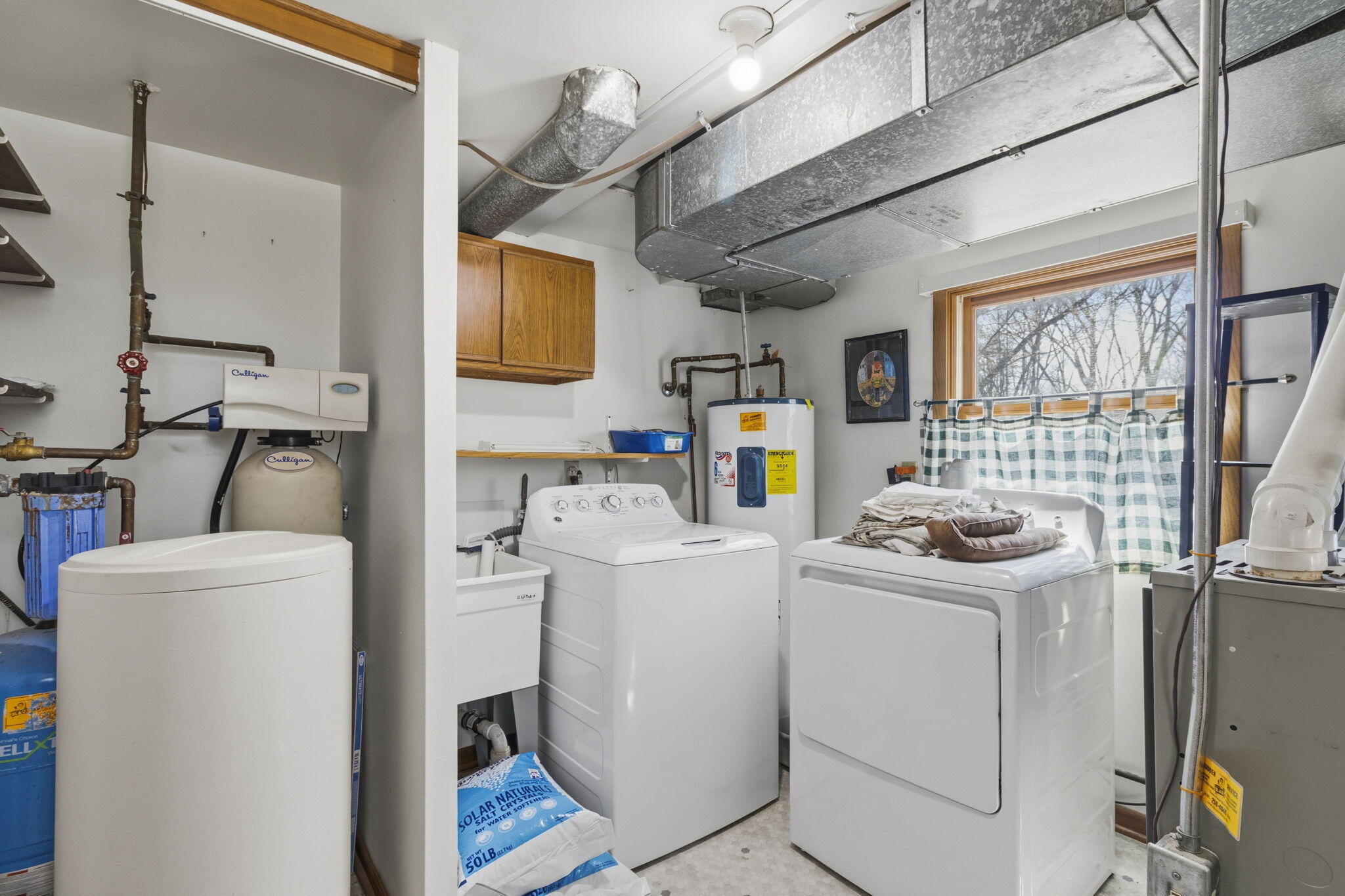 28711 Silver Lake Road Salem Lakes, WI 53168 - Photo 31 of 38 Utility room - Washer / Dryer