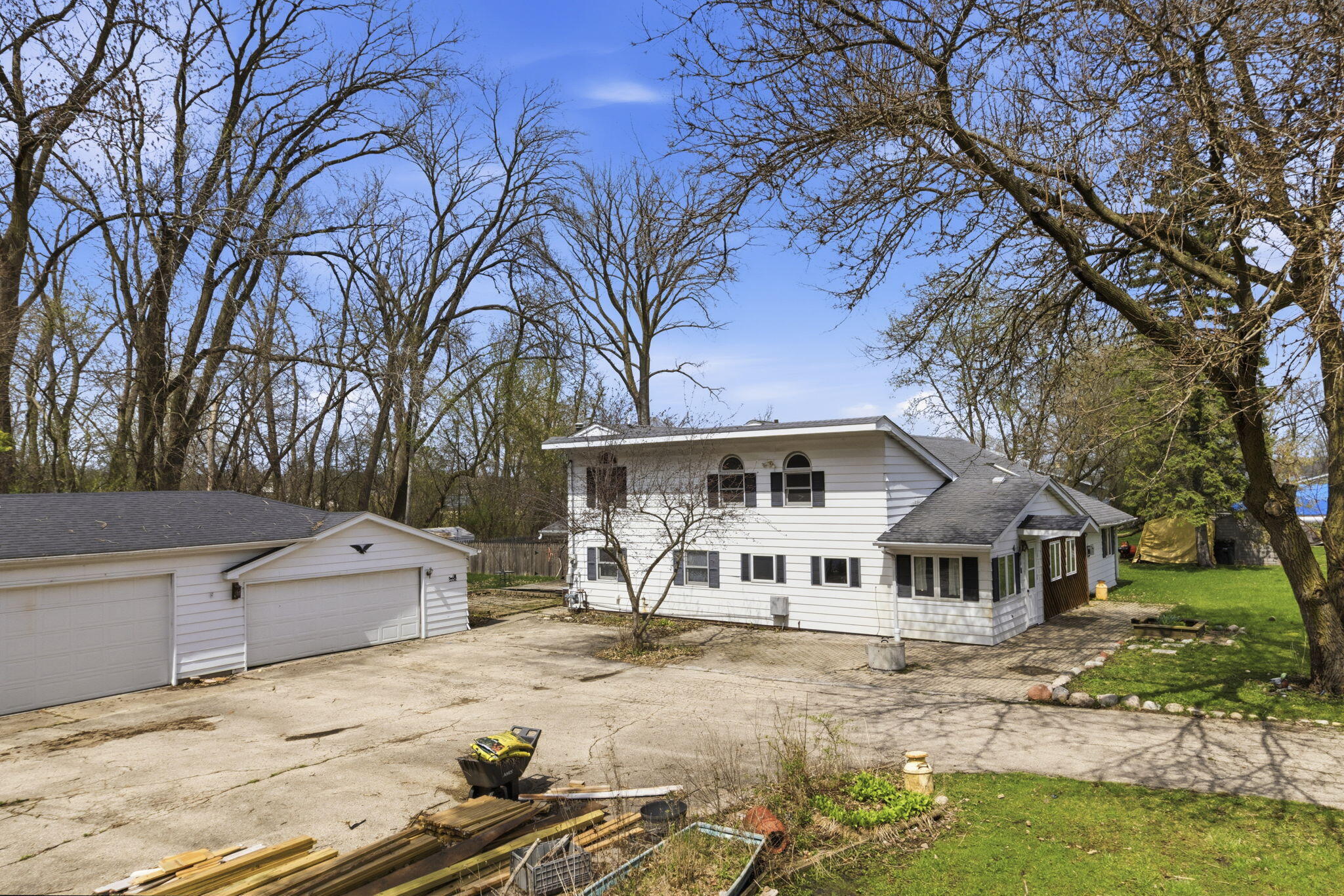 28711 Silver Lake Road Salem Lakes, WI 53168 - Photo 38 of 38 Side of house & Garage