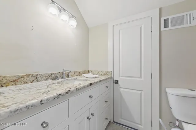 $4,950 | 4 Mulberry Place, Ocean Springs, MS 39564