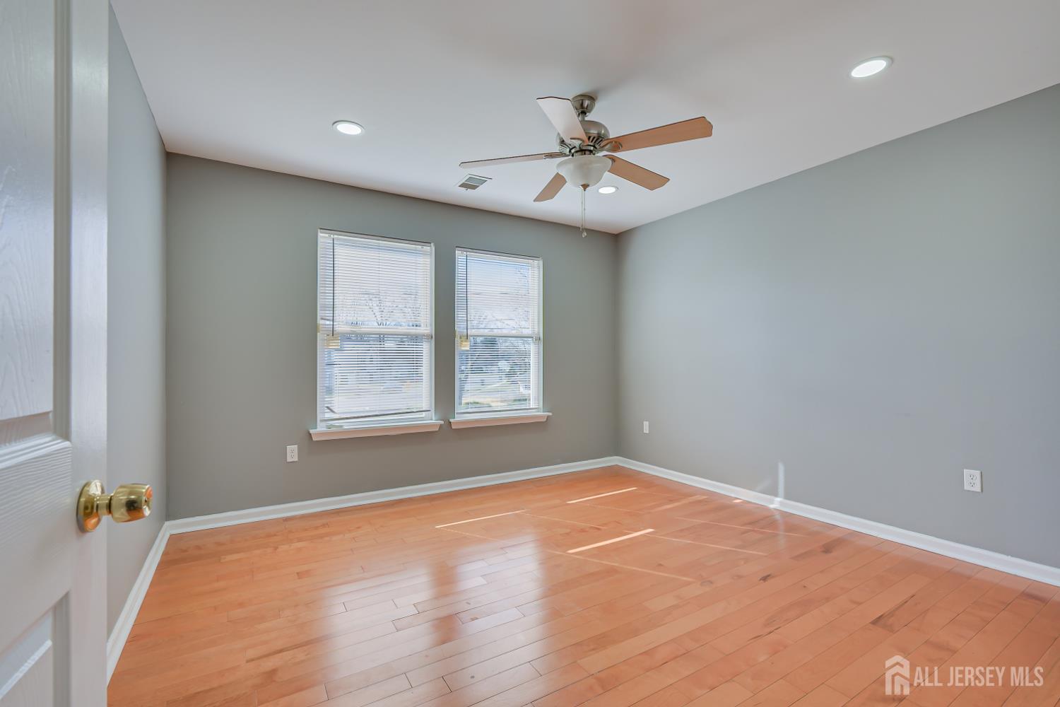 17 Idlewild Road Edison, NJ 08817 - Photo 26 of 36 a view of an empty room with a window