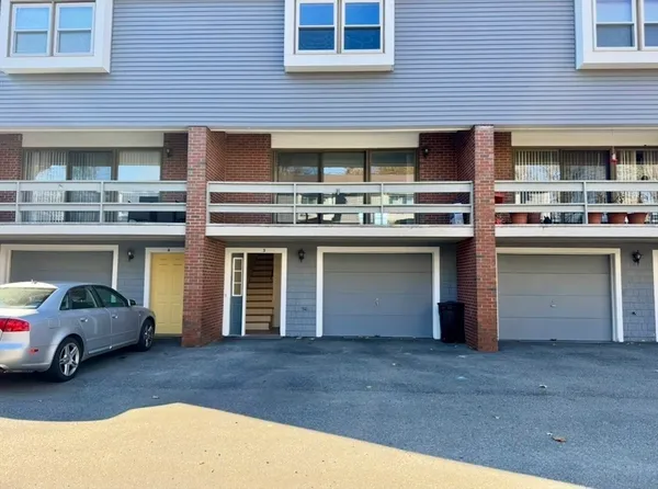 a view of a entryway of a house