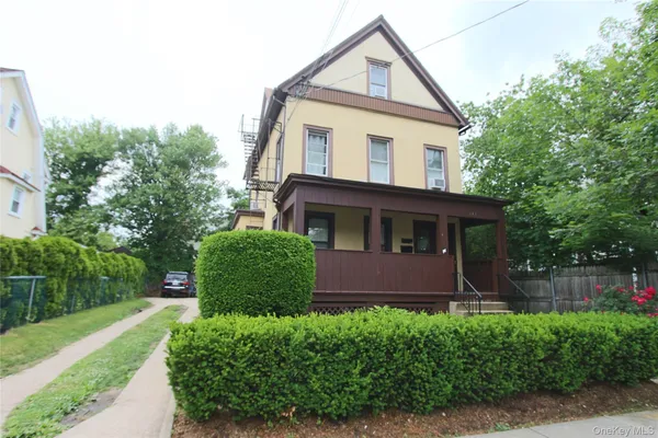 $1,050,000 | 143 Fourth Avenue, Pelham, NY 10803