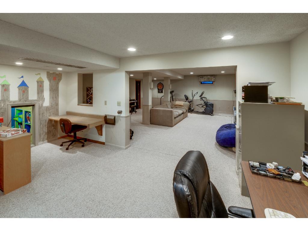 1284 Raspberry Court Eagan, MN 55123 - Photo 23 of 24 Gallery Image 23