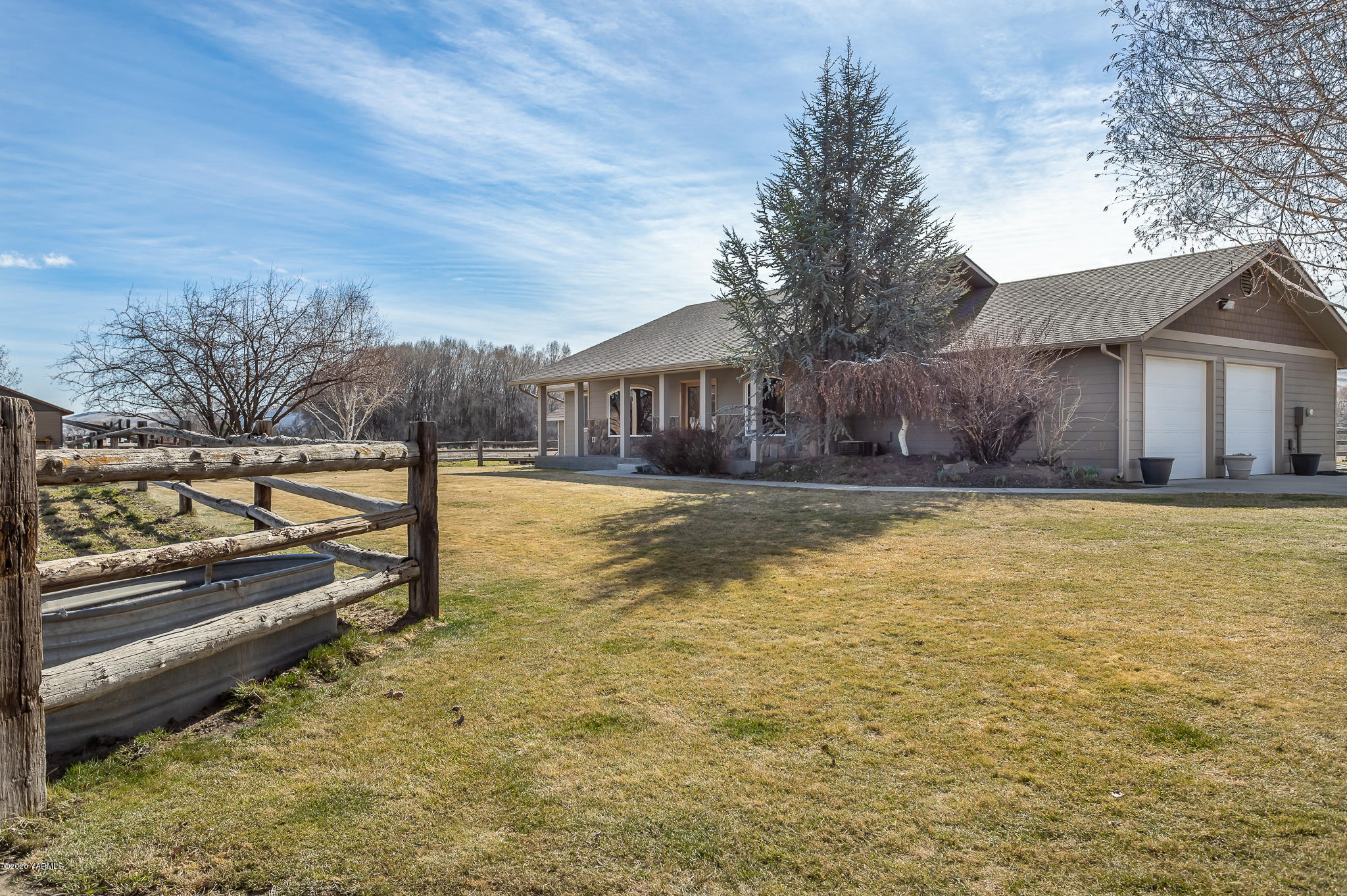 12100 Rutherford Road Yakima, WA 98903 - Photo 3 of 36 a swimming pool view with a outdoor seating
