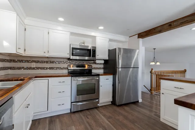 $575,000 | 504 6th Street, Dover, NH 03820