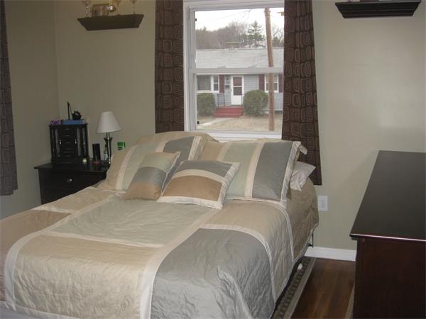 233 River Road Lowell, MA 01852 - Photo 6 of 9 Gallery Image 6