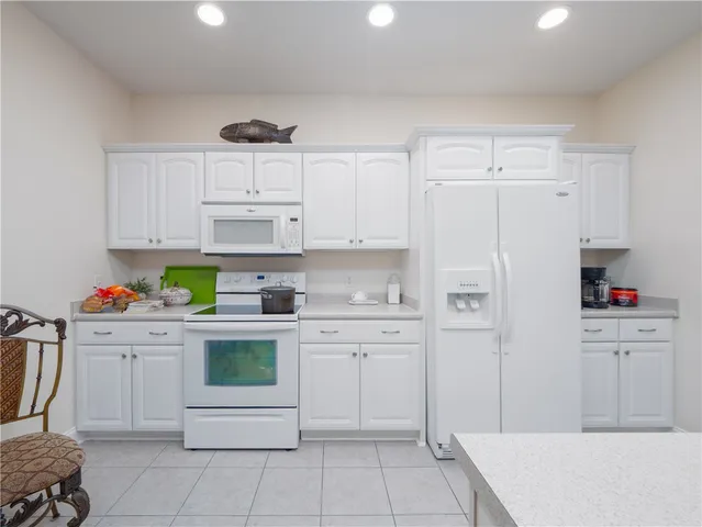 $329,700 | 204 Peppertree Crossing Avenue, Unit 204, Brunswick, GA 31525