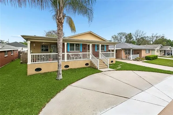 $235,000 | 2036 Roosevelt Boulevard, Kenner, LA 70062