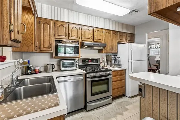 $235,000 | 2036 Roosevelt Boulevard, Kenner, LA 70062