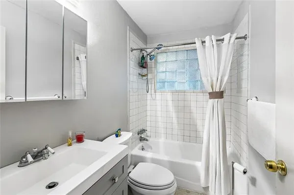 $235,000 | 2036 Roosevelt Boulevard, Kenner, LA 70062