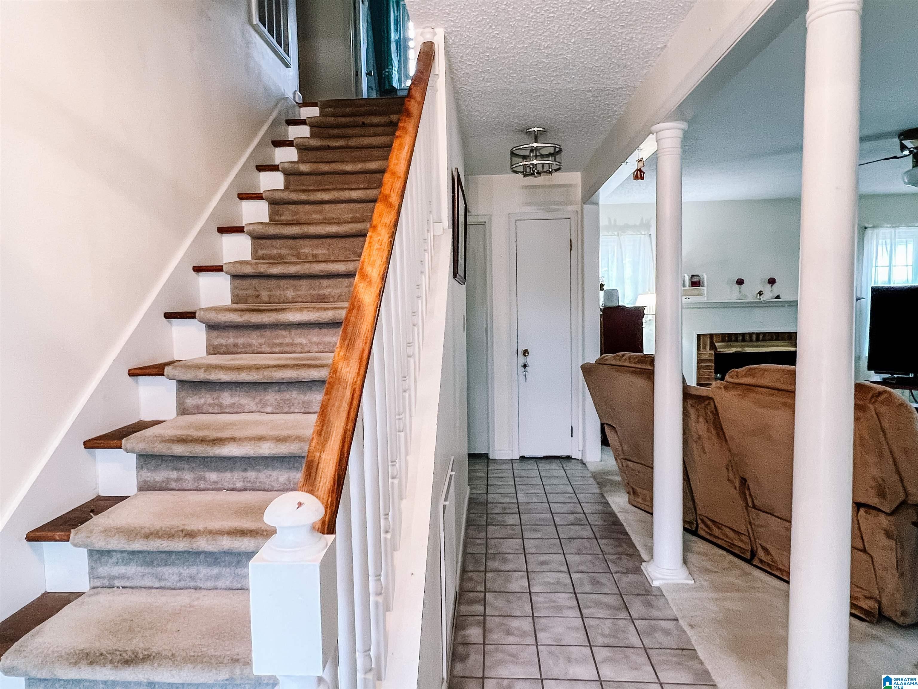 1121 Emory Place Anniston, AL 36207 - Photo 2 of 28