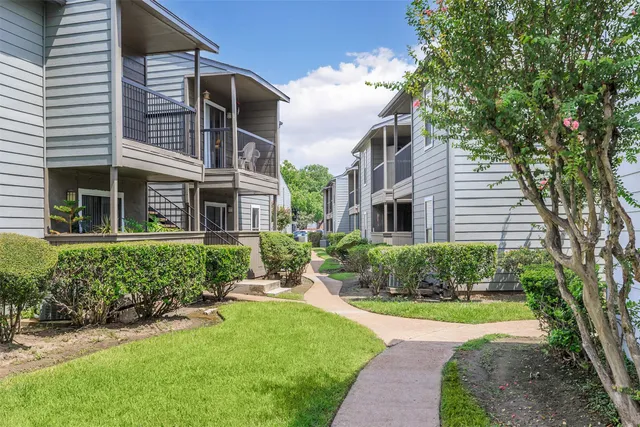$950 | 265 El Dorado Boulevard, Unit 500, Webster, TX 77598