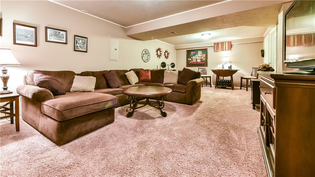 330 Allison Road Gibsonia, PA 15044 - Photo 19 of 25 Gallery Image 19