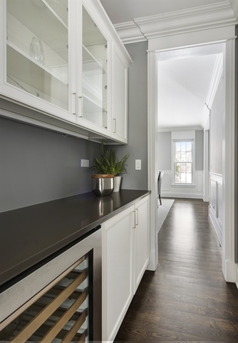 2727 Blackhawk Road Wilmette, IL 60091 - Photo 9 of 31