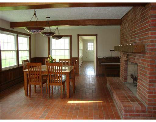 59229 Clover Road Mishawaka, IN 46544 - Photo 9 of 21 Gallery Image 9