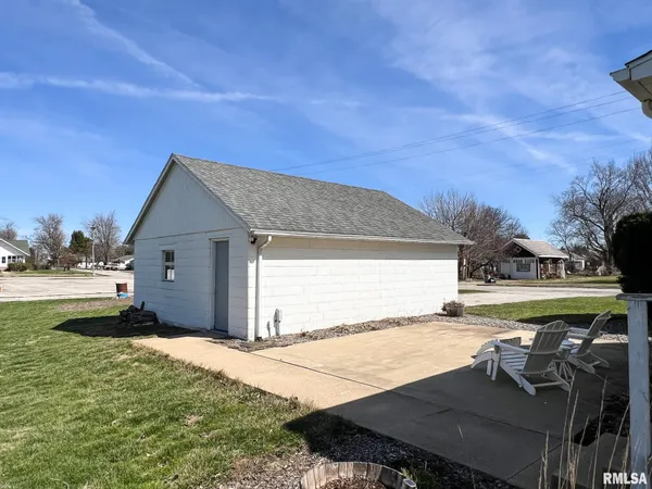 $254,900 | 122 Fisk Street, Goodfield, IL 61742