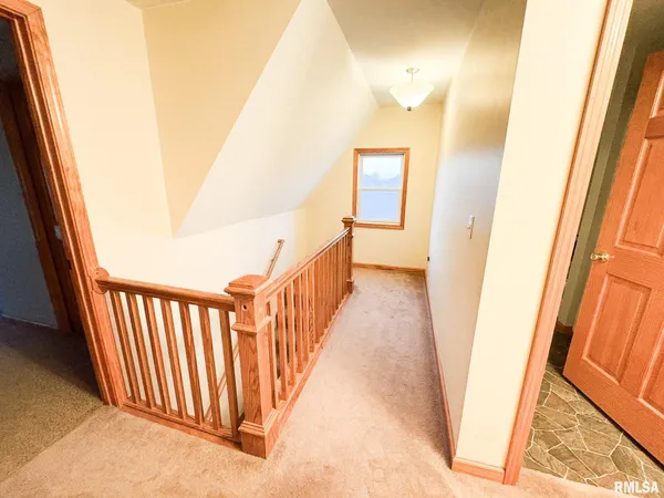 $254,900 | 122 Fisk Street, Goodfield, IL 61742