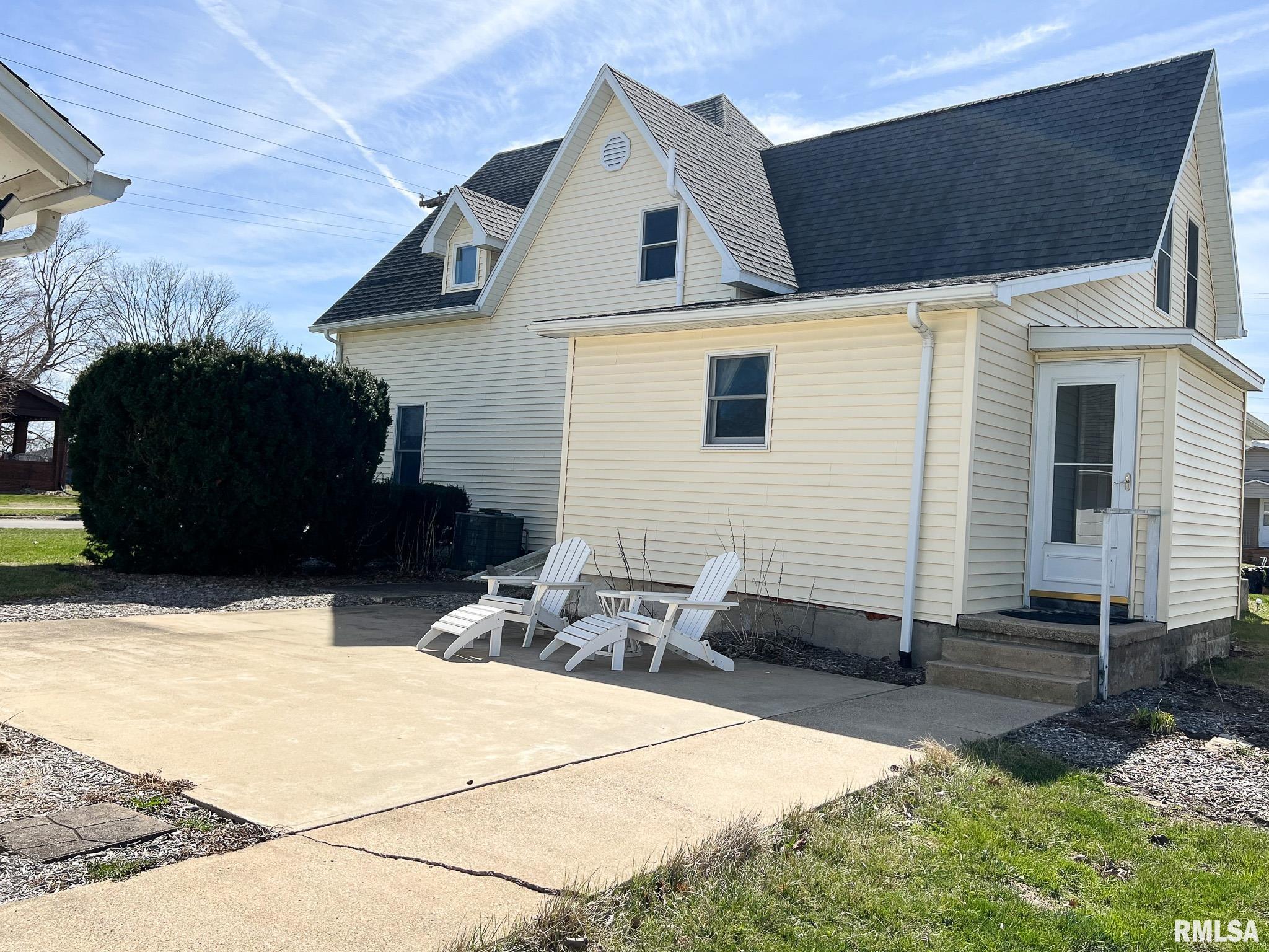 122 Fisk Street Goodfield, IL 61742 - Photo 10 of 61