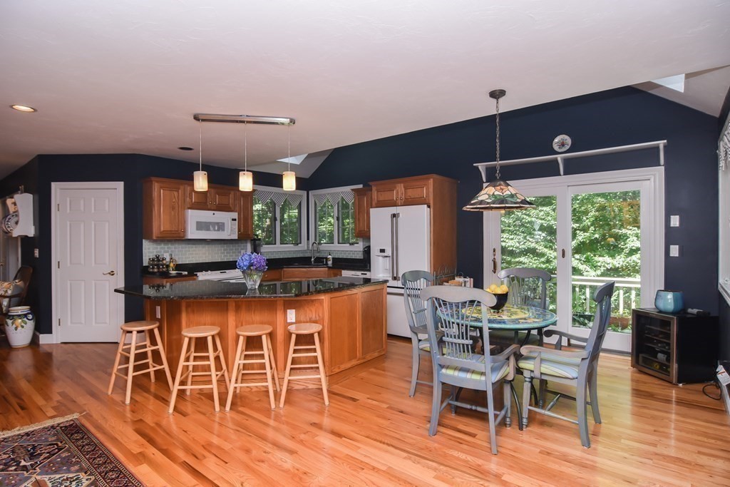 88 Taylor Road Marlborough, MA 01752 - Photo 11 of 41 Gallery Image 11