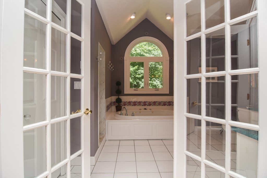 88 Taylor Road Marlborough, MA 01752 - Photo 23 of 41 Gallery Image 23