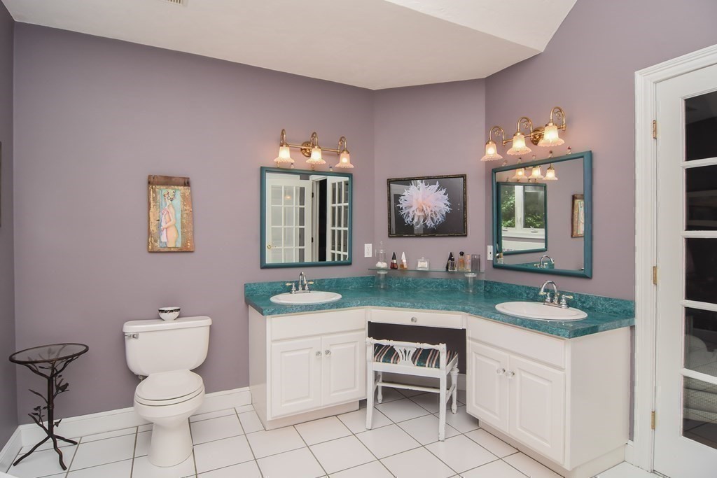 88 Taylor Road Marlborough, MA 01752 - Photo 24 of 41 Gallery Image 24