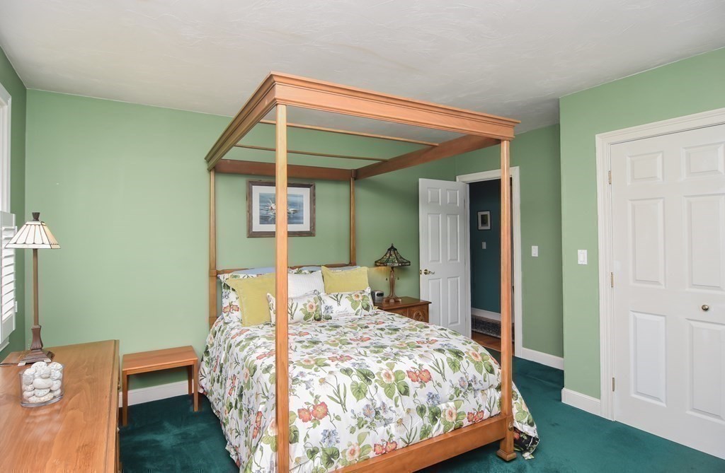 88 Taylor Road Marlborough, MA 01752 - Photo 29 of 41 Gallery Image 29