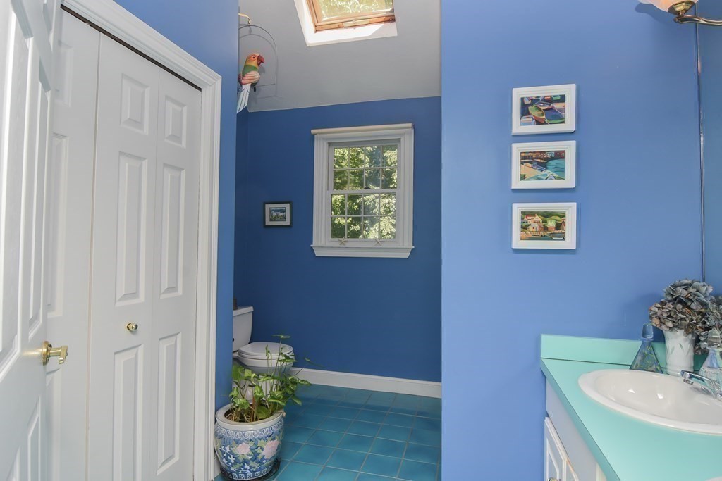 88 Taylor Road Marlborough, MA 01752 - Photo 34 of 41 Gallery Image 34