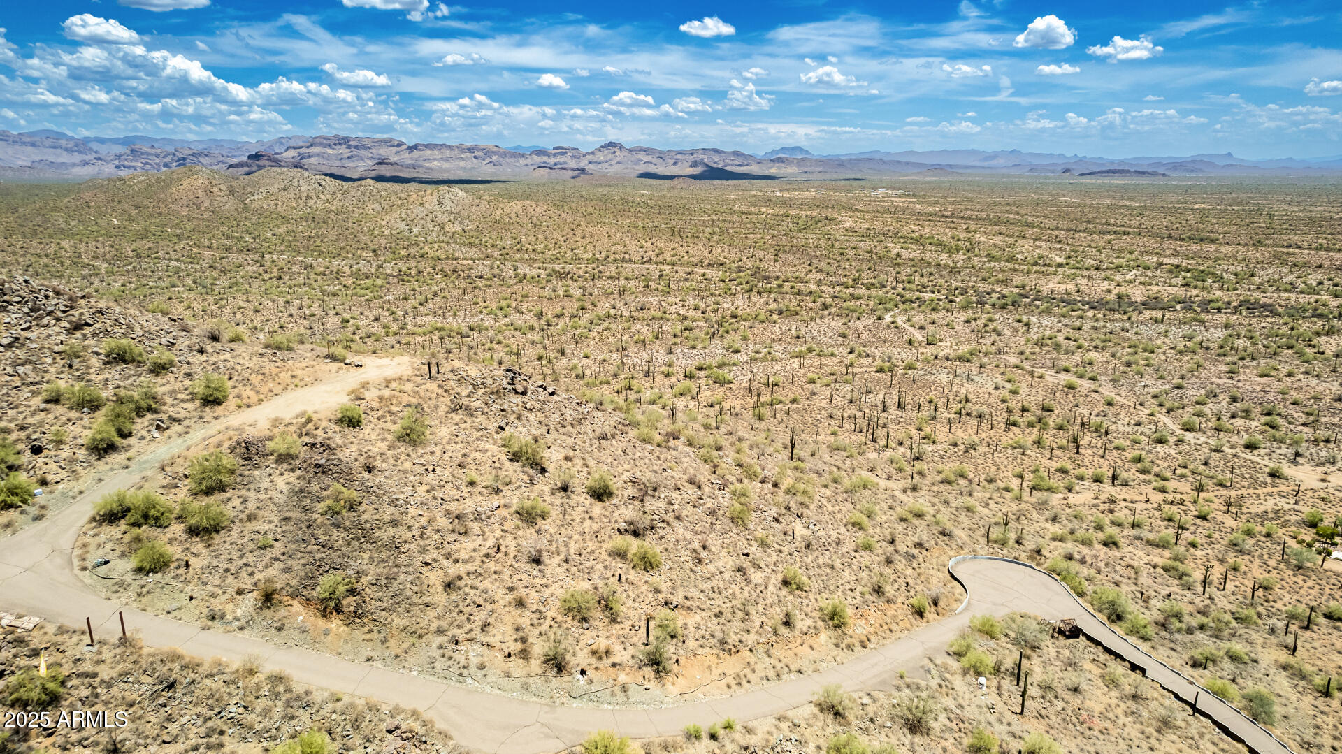 11198 East Sunset Peak Road, Unit 5 Gold Canyon, AZ 85118 - Photo 21 of 28 a view of city and ocean