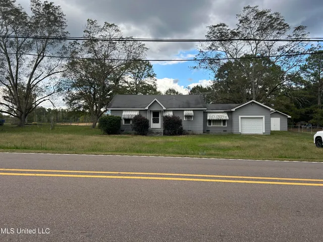 $110,000 | 2220 Simpson Highway 149, Mendenhall, MS 39114