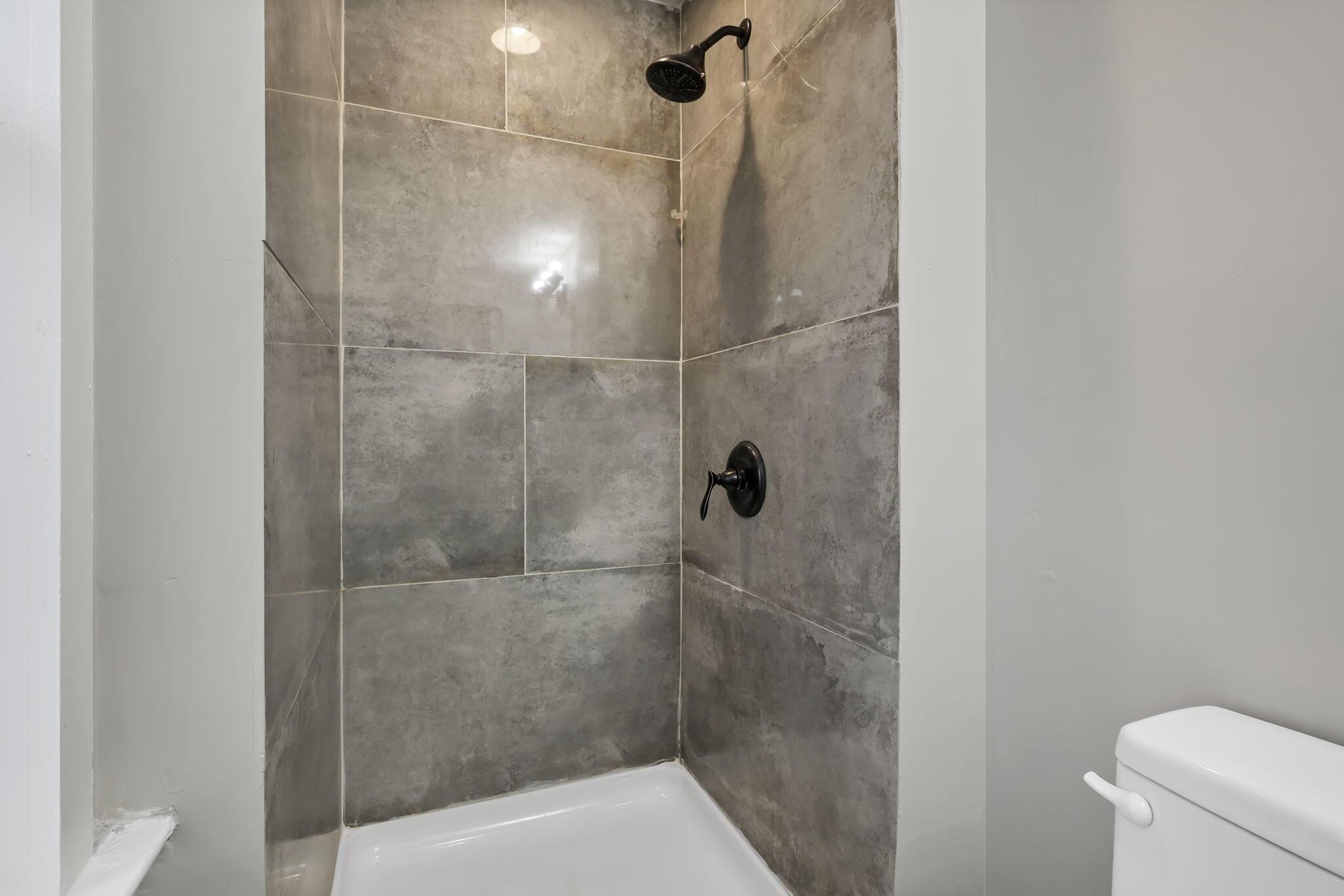 1318 Lockbourne Road Columbus, OH 43206 - Photo 35 of 53