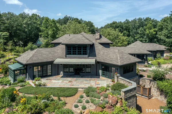 $2,195,000 | 397 White Deer Rock Road, Middlebury, CT 06762
