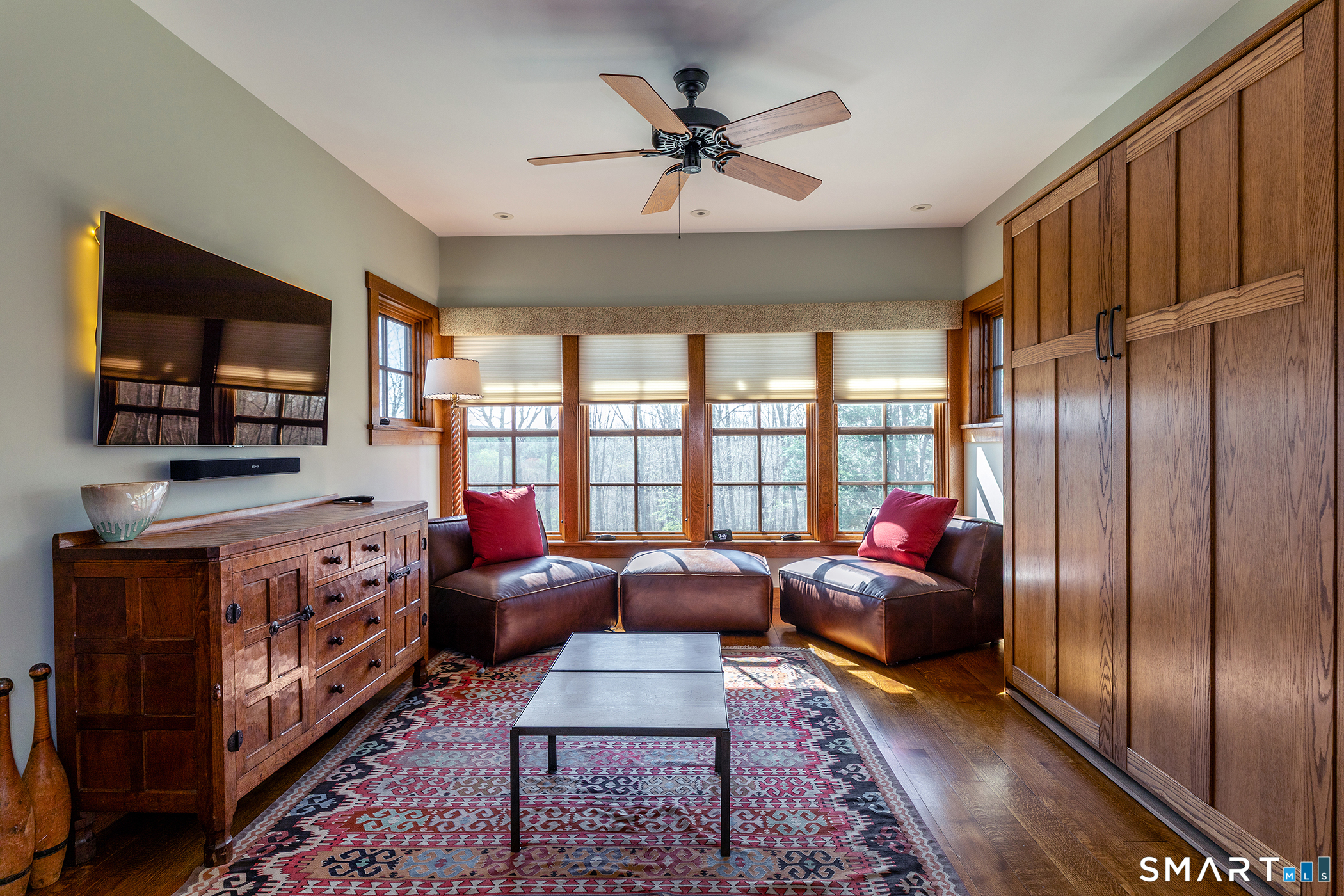 397 White Deer Rock Road Middlebury, CT 06762 - Photo 19 of 34 Sitting Room - 2nd Floor