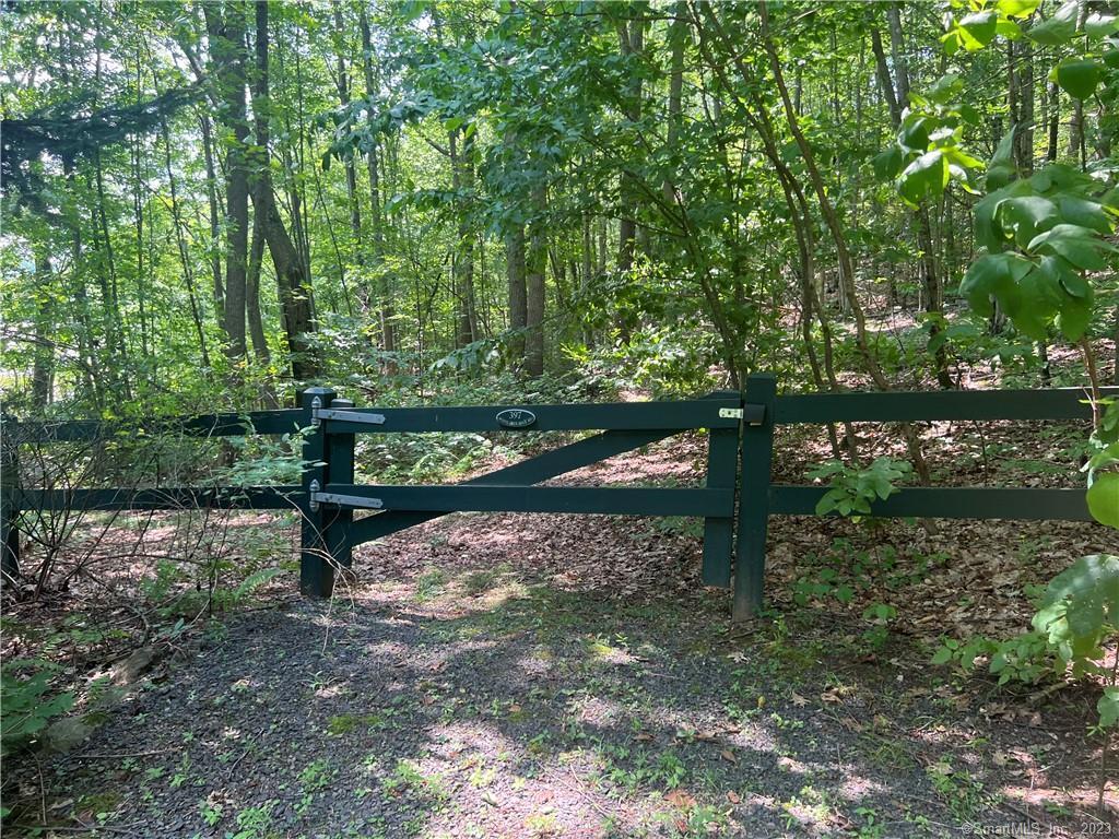 397 White Deer Rock Road Middlebury, CT 06762 - Photo 32 of 34