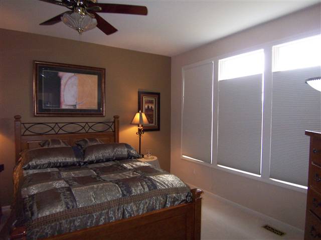 1669 Maple Creek Court Rochester, MI 48306 - Photo 15 of 28 31092027-14.JPG
