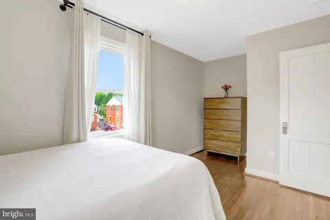 $600,000 | 2139 South Oxford Street, Arlington, VA 22204