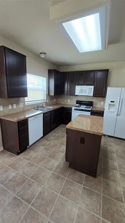 $2,000 | 14819 Isle Of Pines Court, Houston, TX 77049