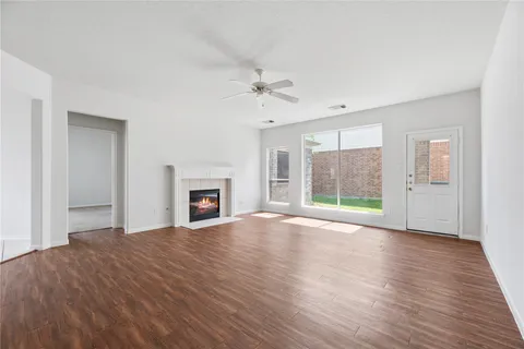 $325,000 | 2206 Cambridge Dale Court, Katy, TX 77493