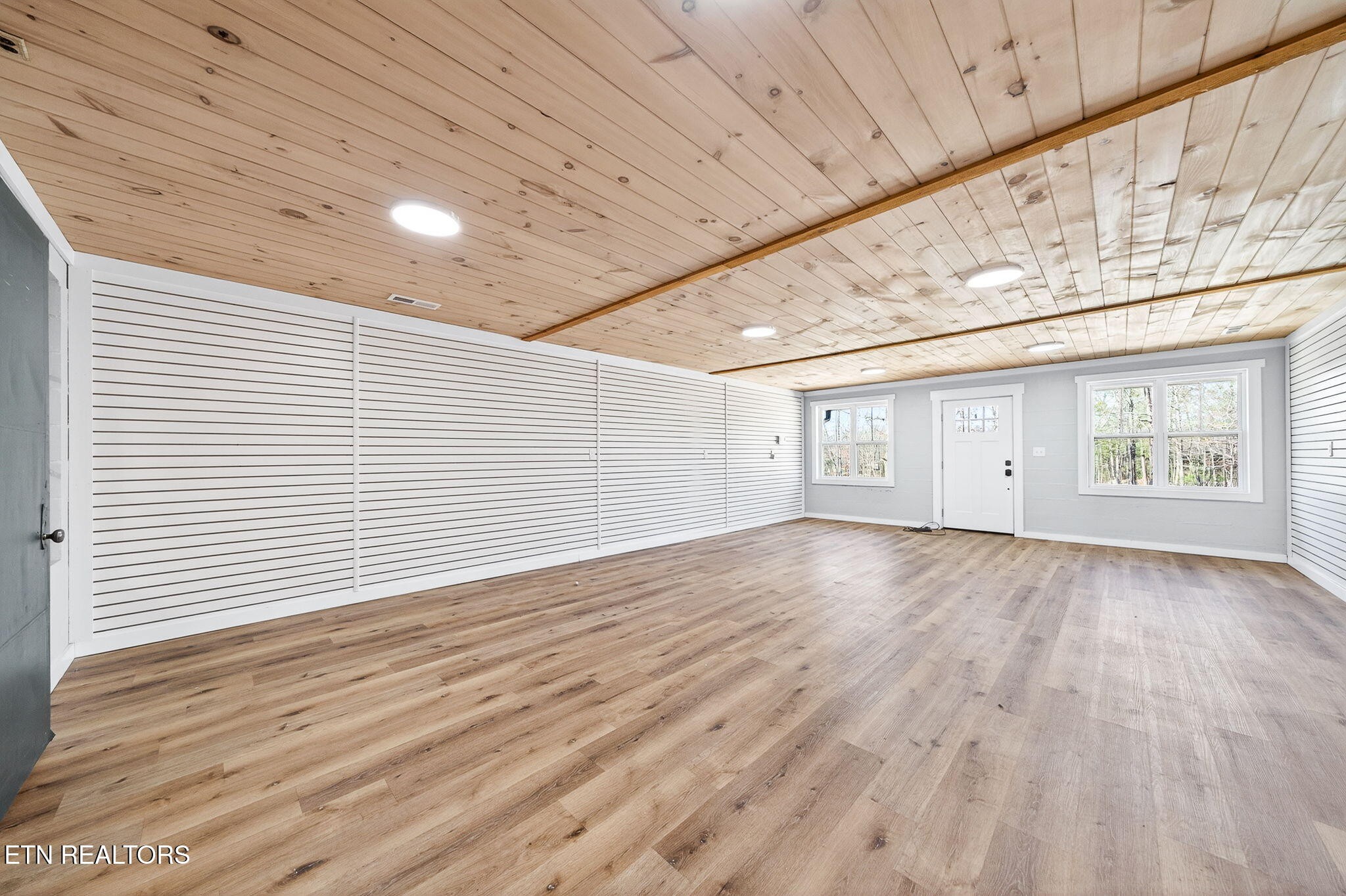 24902496 Chestnut Hill Road Crossville, TN 38571 - Photo 5 of 59