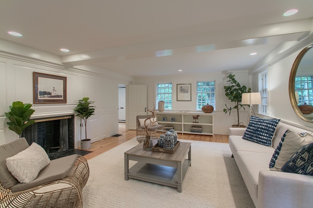 112 Sudbury Road Concord, MA 01742 - Photo 3 of 29 Gallery Image 3