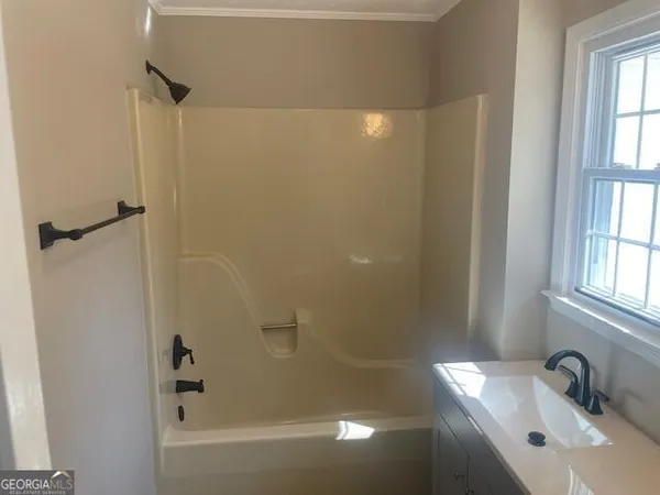 $255,900 | 115 Meadowland Trail, LaGrange, GA 30240