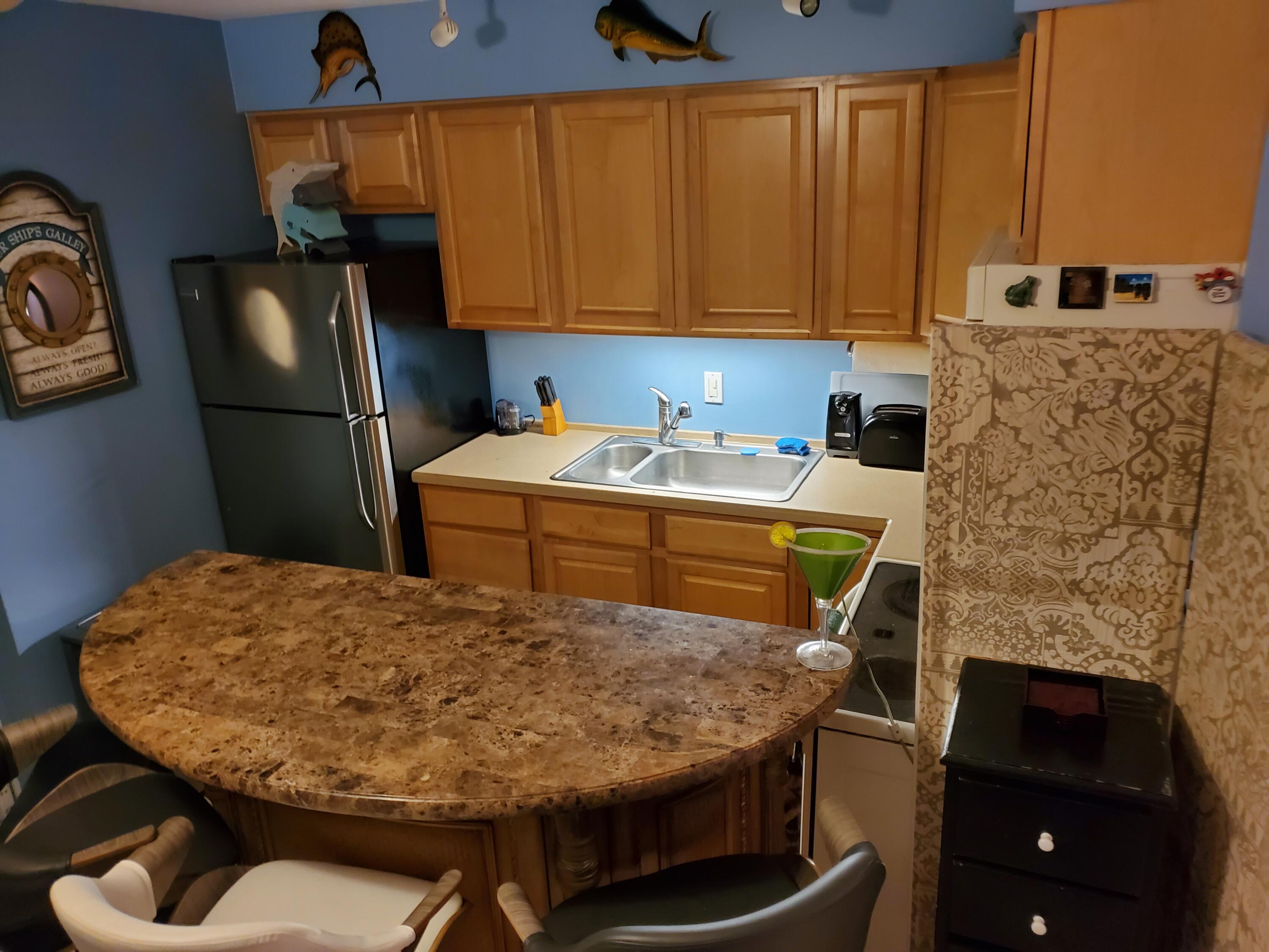 721 Ridge Road, Unit 12 Lantana, FL 33462 - Photo 5 of 19 Kitch