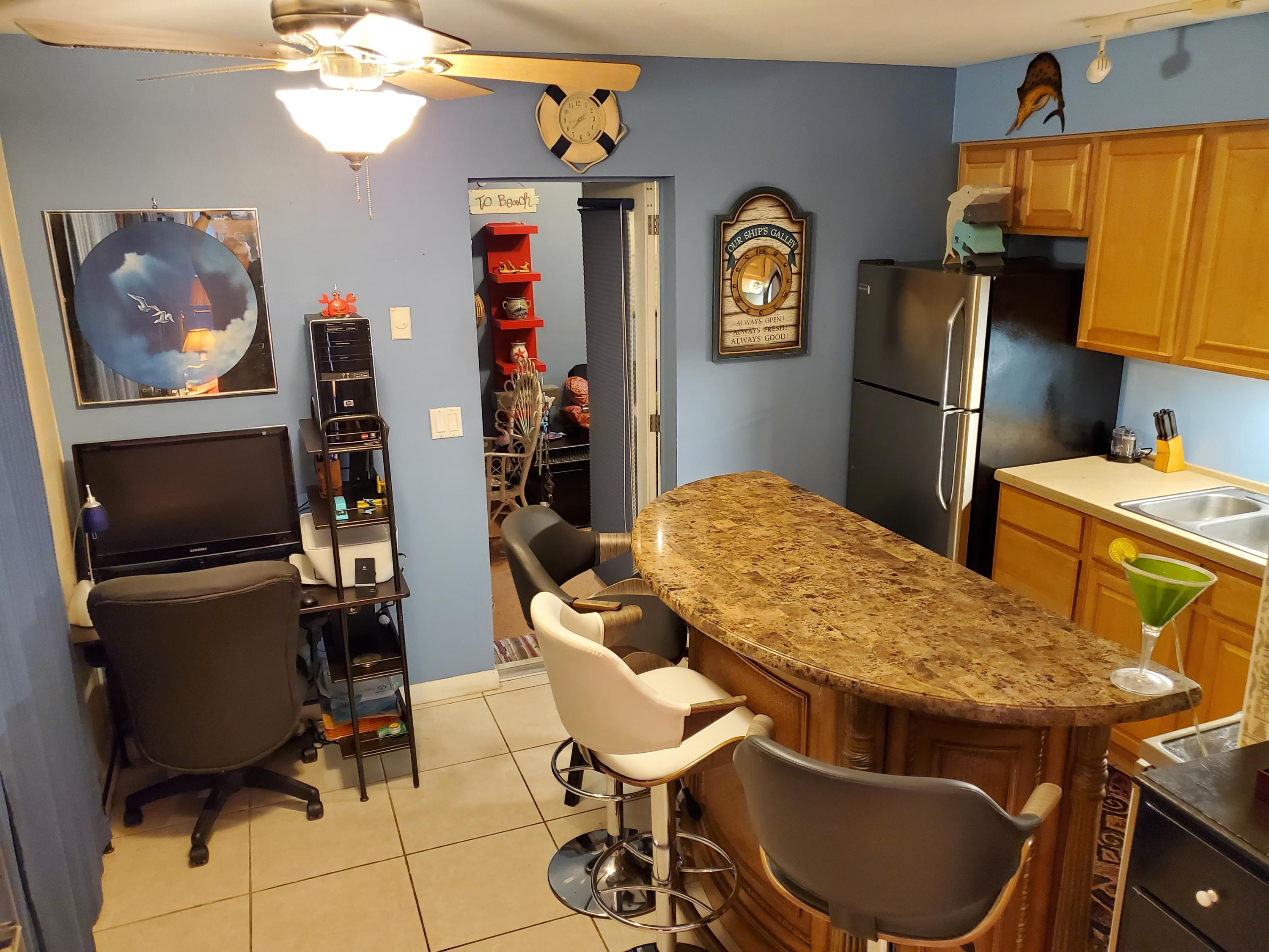 721 Ridge Road, Unit 12 Lantana, FL 33462 - Photo 10 of 19 Dining Room