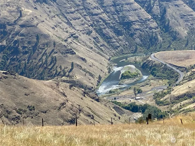 $1,595,000 | -xx Cougar Creek Road, Anatone, WA 99401