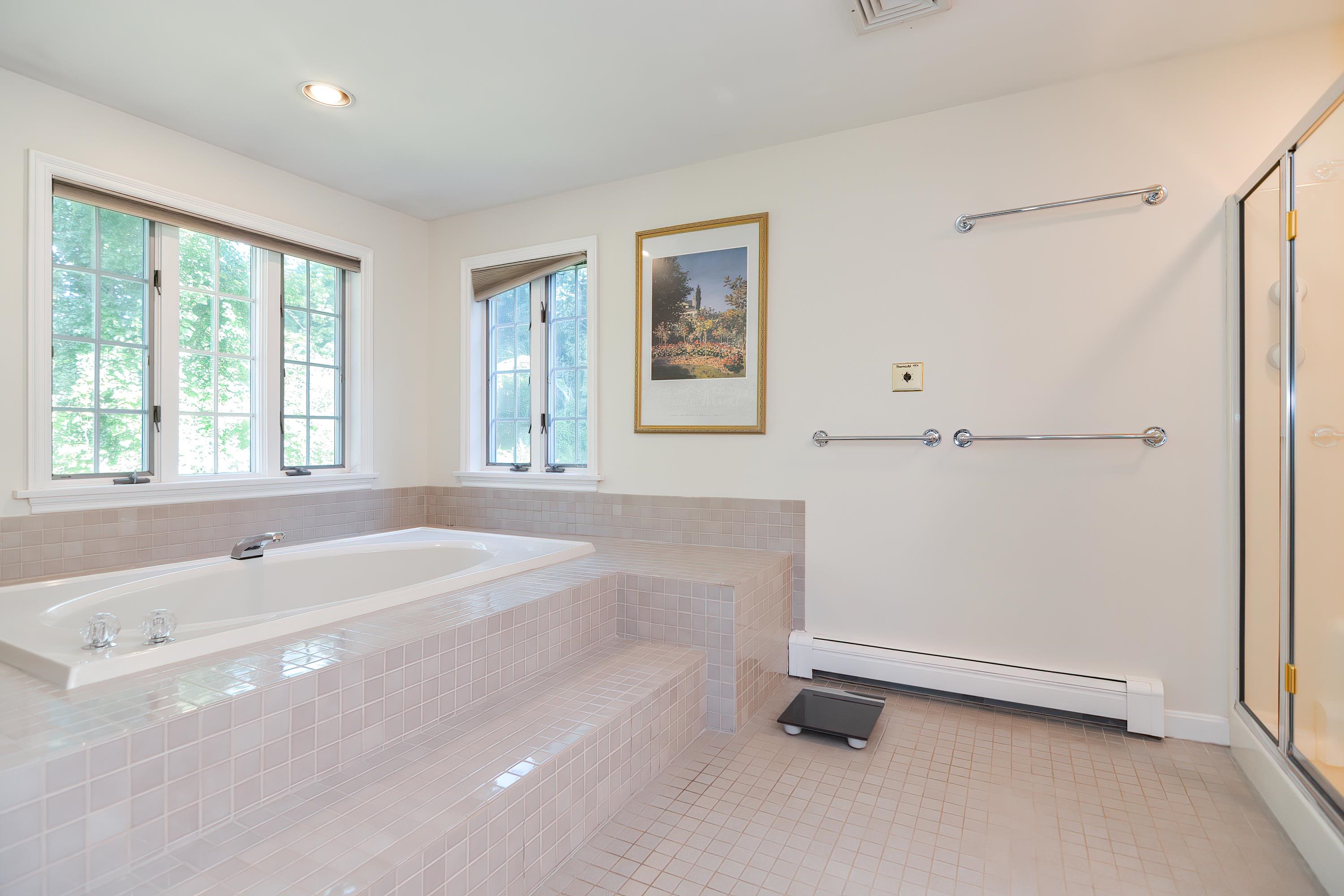 5 Bedros Street Windham, NH 03087 - Photo 11 of 33