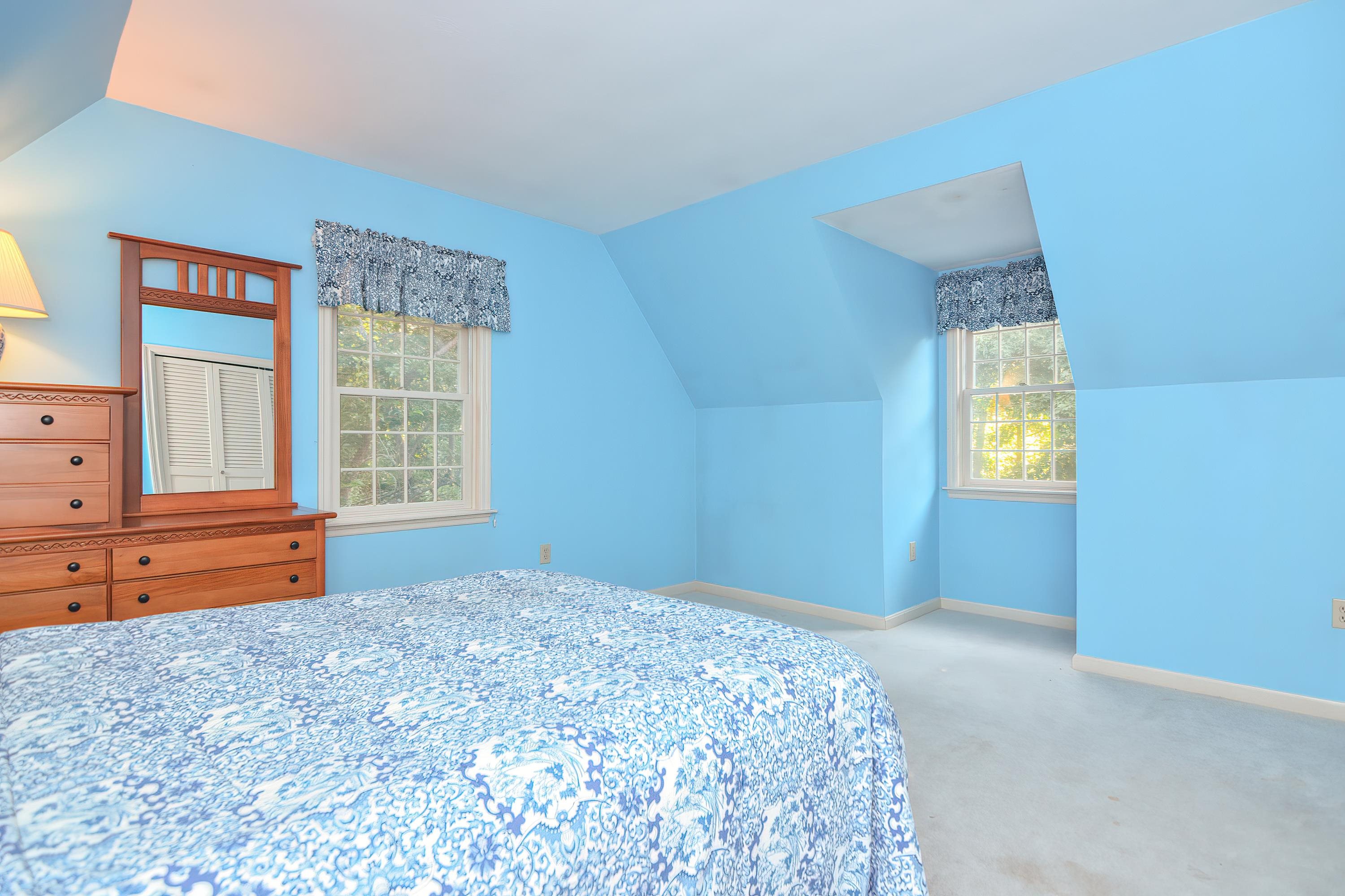 5 Bedros Street Windham, NH 03087 - Photo 14 of 33